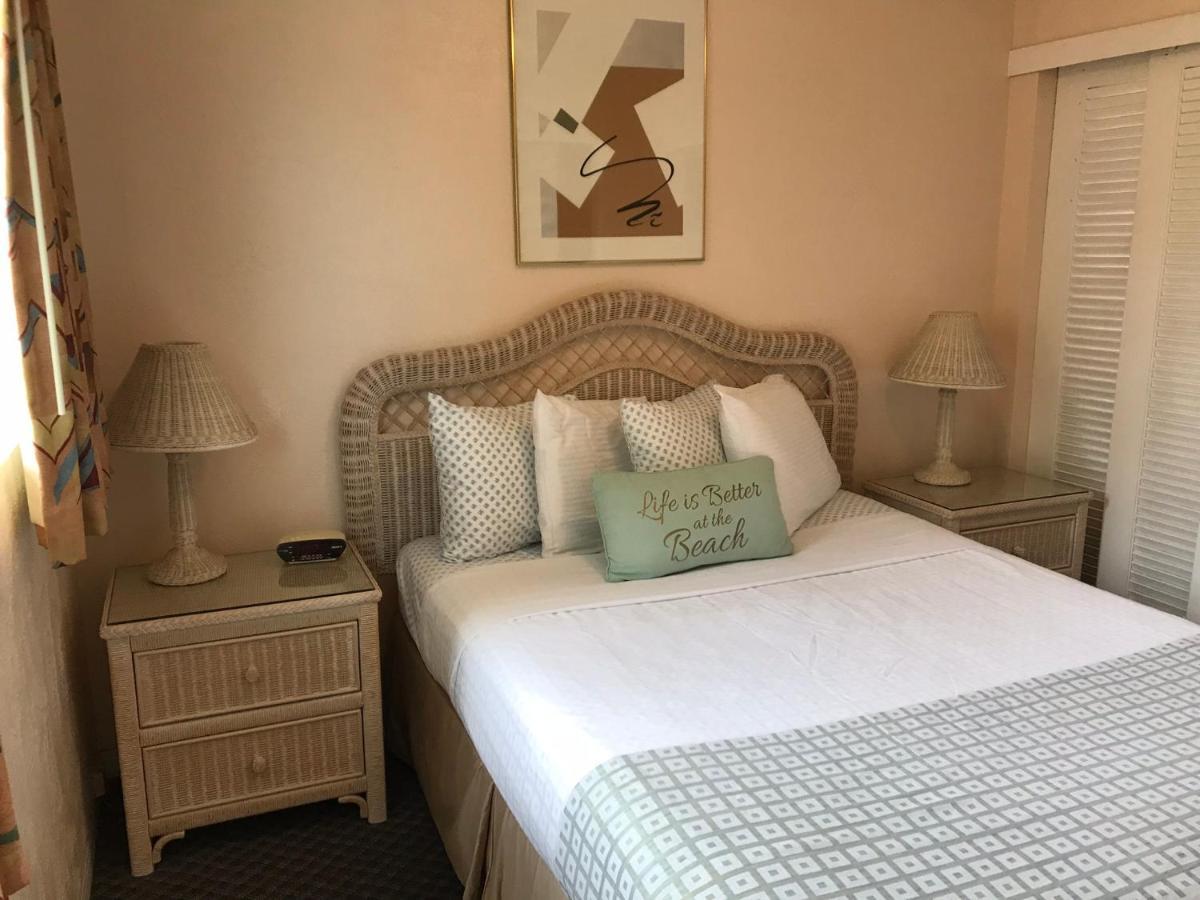 Carlton House Motel And Suites St. Pete Beach Εξωτερικό φωτογραφία