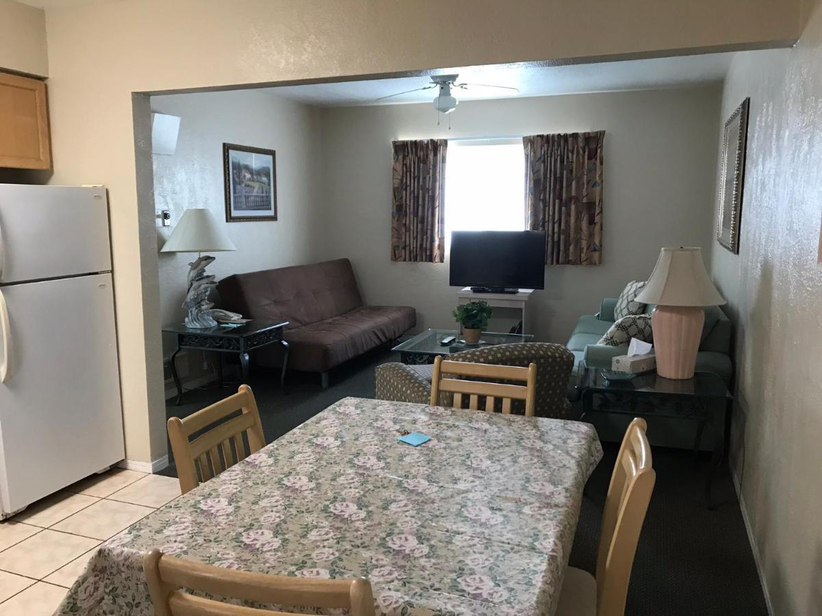 Carlton House Motel And Suites St. Pete Beach Εξωτερικό φωτογραφία